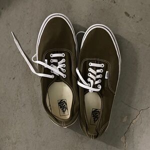 Vans Men's Olive Canvas Sneakers